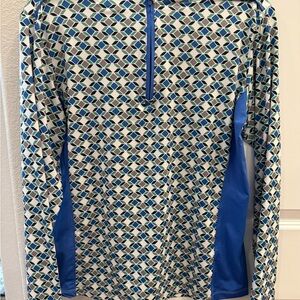 TGW Geometric‎ Pattern Long Sleeve 1/4” Top. Size L.